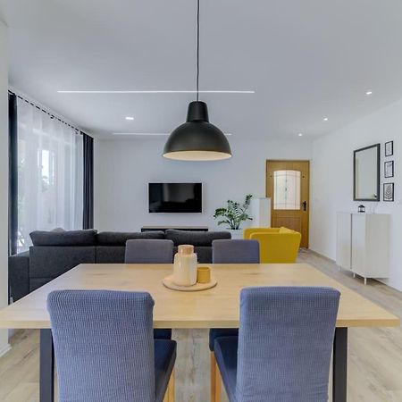Nv Sun 23 By Aneo Travel Apartment Novi Vinodolski Ngoại thất bức ảnh